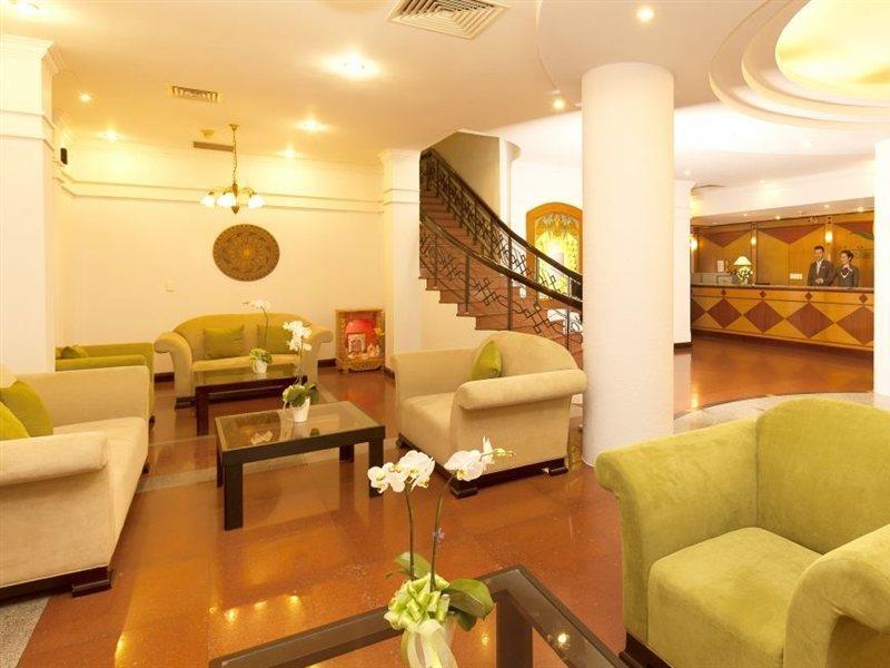 Liberty Hotel Saigon Parkview Ho Chi Minh-staden Exteriör bild