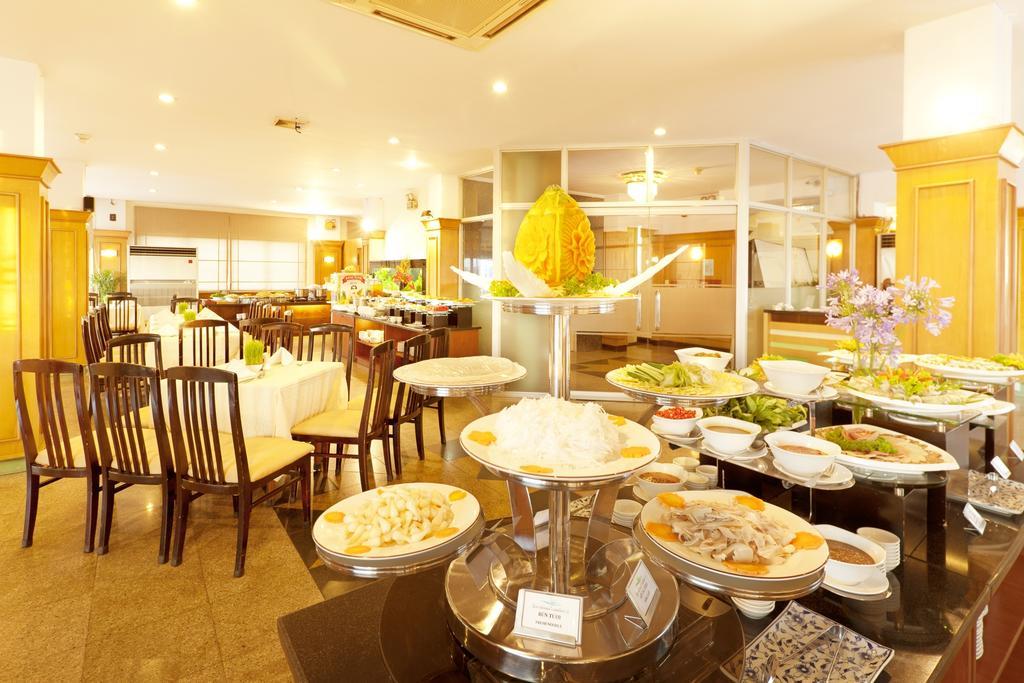 Liberty Hotel Saigon Parkview Ho Chi Minh-staden Exteriör bild